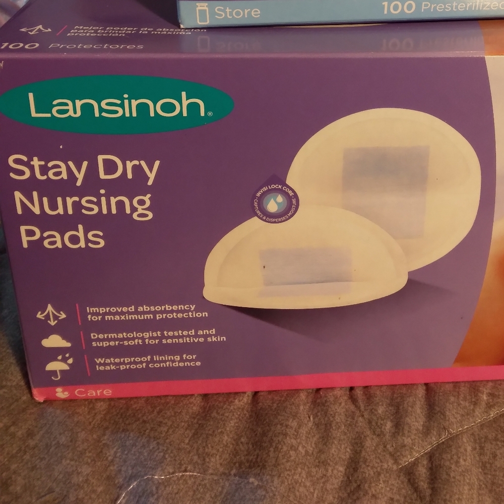 Lansinoh nursing pads